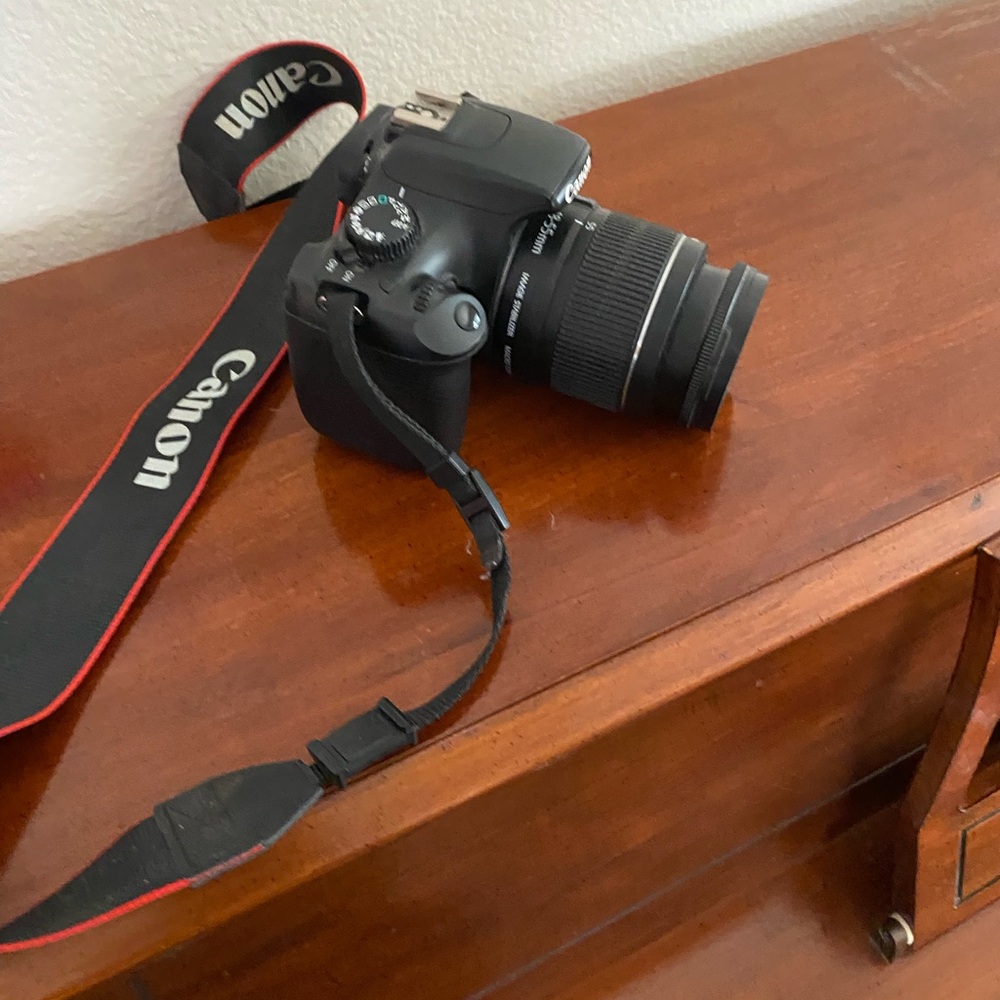 Canon Rebel T3 camera